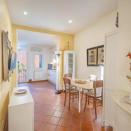 Appartement Dimora Del Borgo With Balcony In Saint Peter Rome