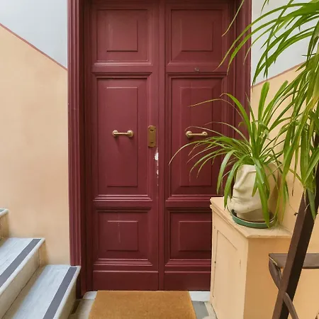 Dimora Del Borgo With Balcony In Saint Peter Appartement