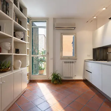 Dimora Del Borgo, Terrace View In Vatican Apartment *