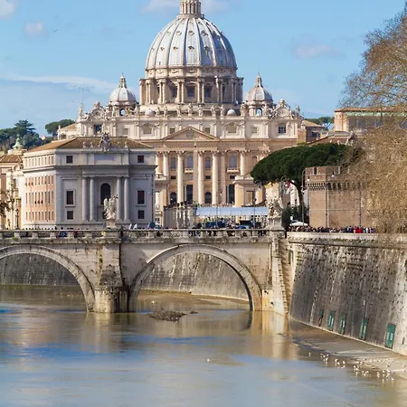 Apartment Dimora Del Borgo, Terrace View In Vatican *
