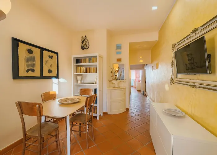 Dimora Del Borgo With Balcony In Saint Peter *